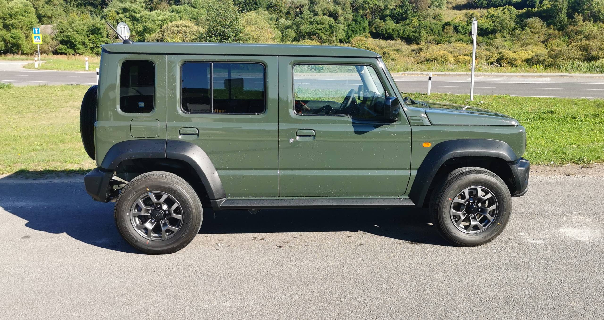 Suzuki Jimny 5-dverové GLX